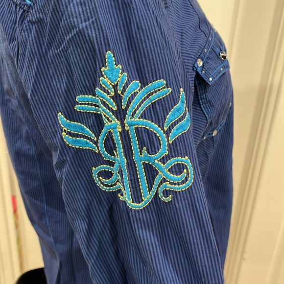 Roar western top cowgirl chic! - Picture 10 of 14